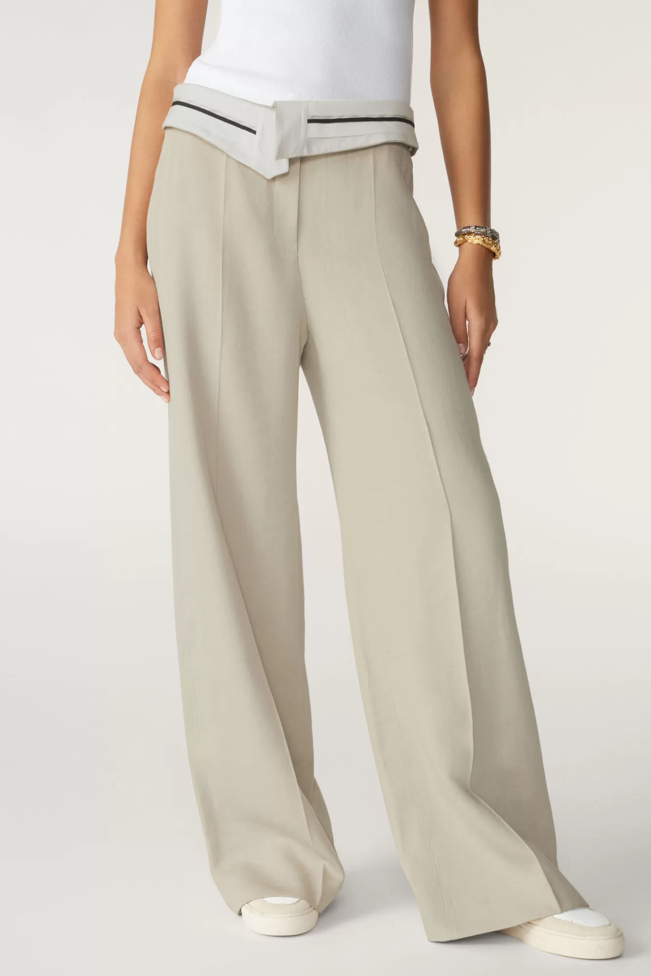 ba&sh Pantalons*Harry. Beige